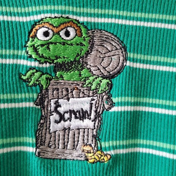 Sesame Street Oscar The Grouch Green Striped Short Sleeved Shirt Child S/M - Picture 3 of 7